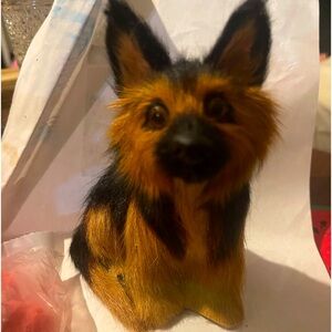 Real fur German Shepard model